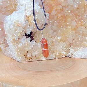 Red agate